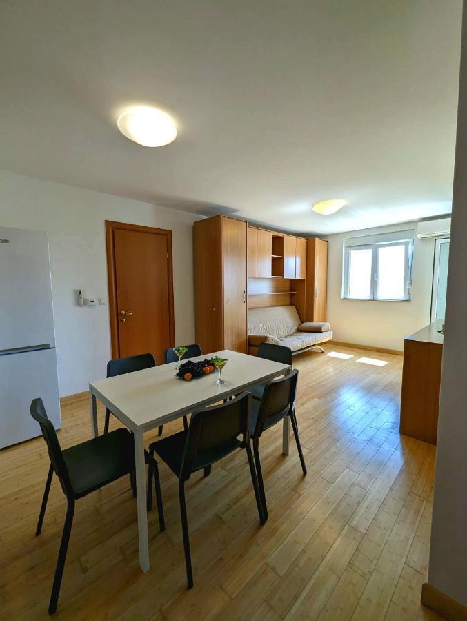 City Apartment Omiš Eksteriør bilde