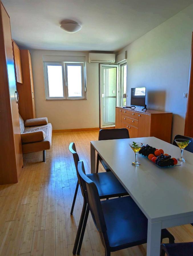 City Apartment Omiš Eksteriør bilde